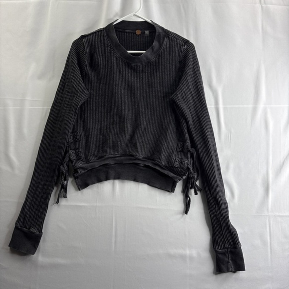 FP One Cropped Shirt Woman's Small Black Long Sleeve‎